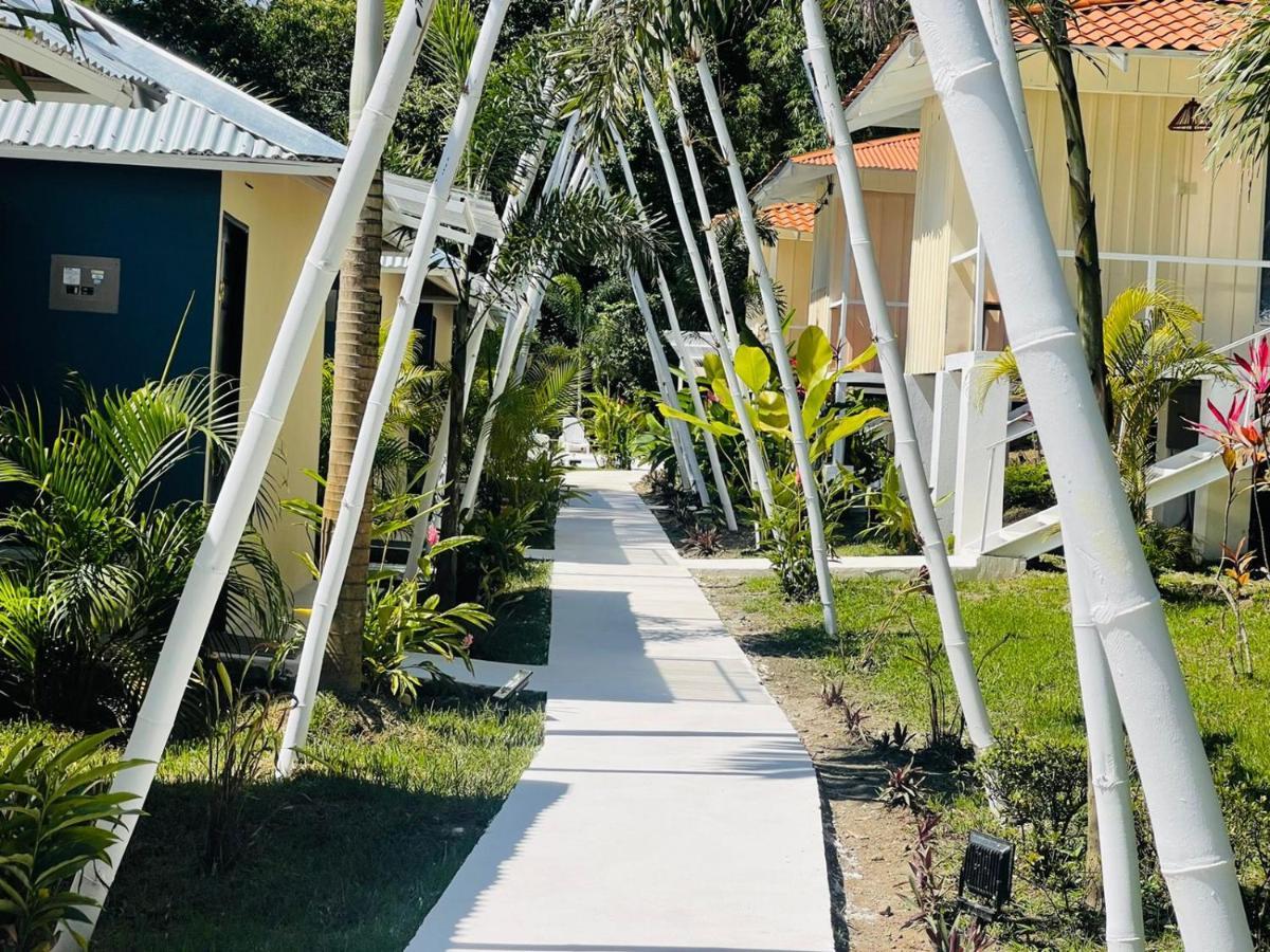 Grand Park Manuel Antonio Quepos Exterior photo