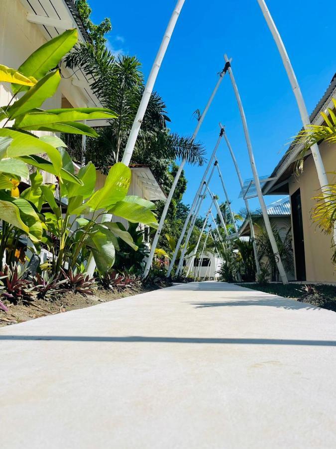 Grand Park Manuel Antonio Quepos Exterior photo