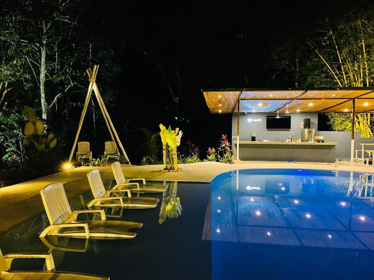 Grand Park Manuel Antonio Quepos Exterior photo